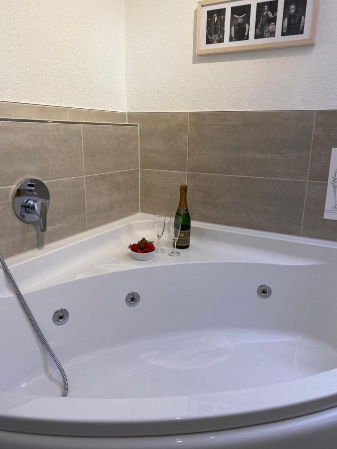 Feldberg Kuschelnest - Residenz Grafenmatt Apartment Екстериор снимка